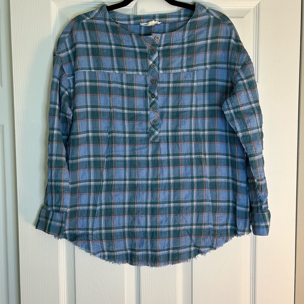 Beach Lunch Lounge Blue Plaid Tunic Top